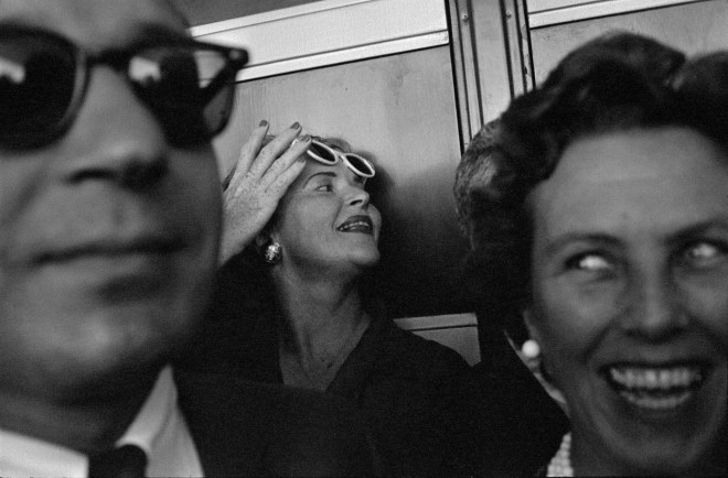Garry Winogrand – Democratic National Convention, Los Angeles [Convention nationale démocrate, Los Angeles] 1960.